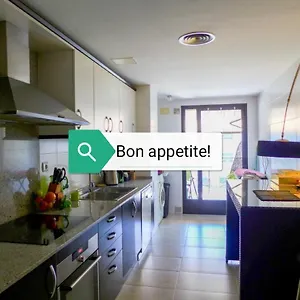 https://apartamento-salou-lux-por-precio-econmico.catalonia-hotels.com